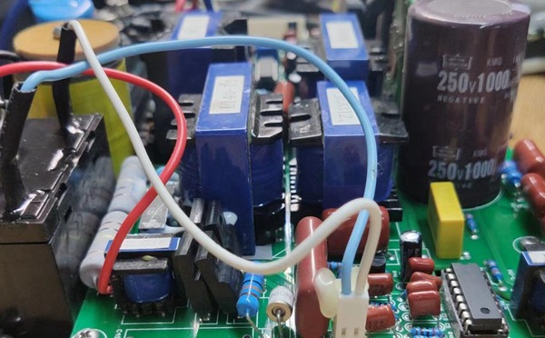 Opt脫毛儀電源壞了會(huì)引起哪些問(wèn)題