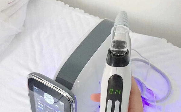 水光機(jī)打好還是手打好及漏藥是什么原因
