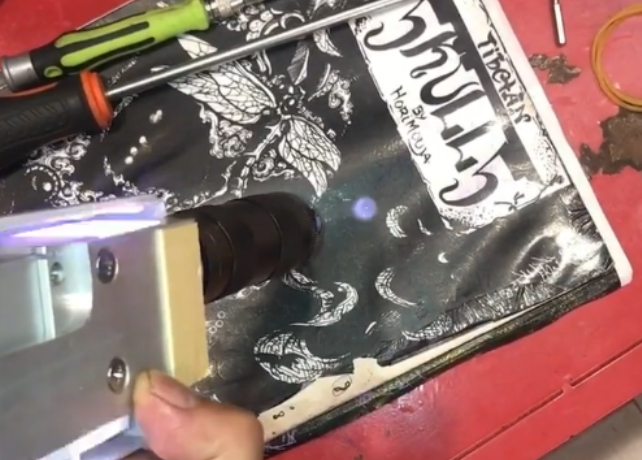 激光洗紋身機(jī)能量小爆破力小是怎么回事怎么維修
